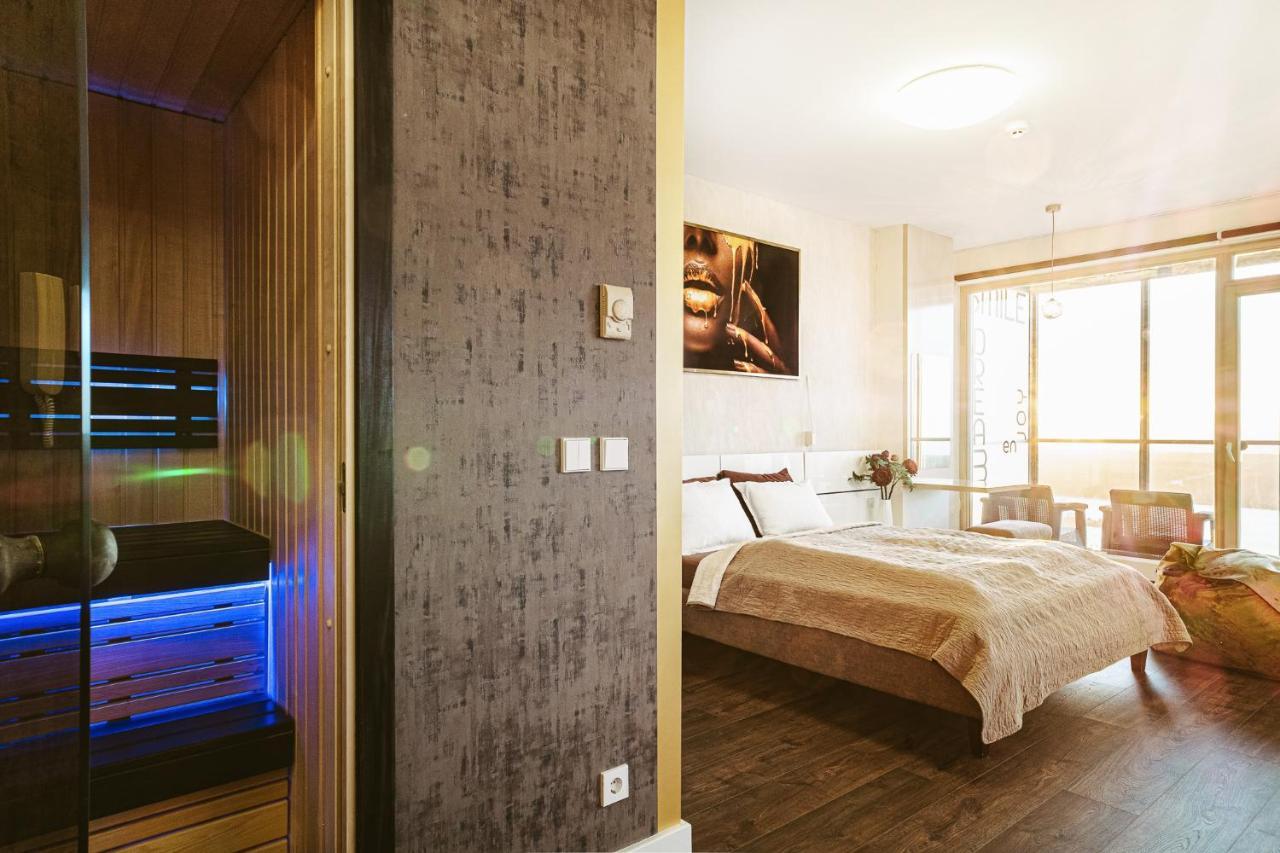 Sky Flat Jacuzzi 27 Floor Apartment Klaipeda Exterior photo
